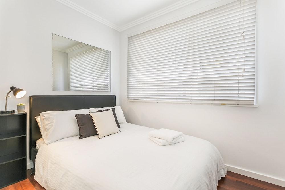 Beachfront on Golden Mile Room