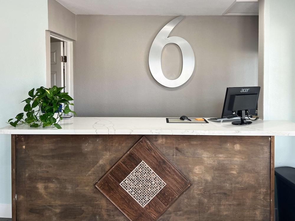 موتل 6 سانتا كروز، كاليفورنيا