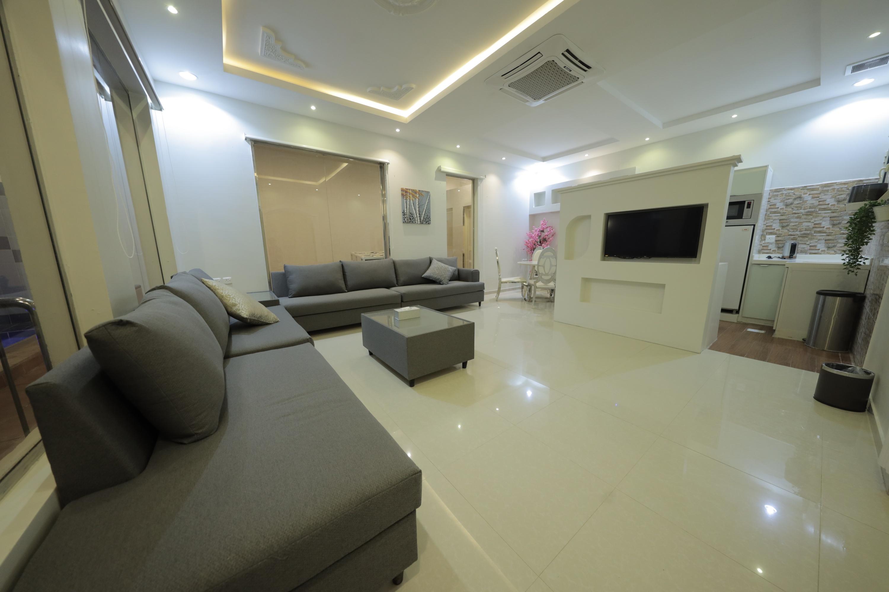 Amazing Chalet with Pool | 2661 Living Room