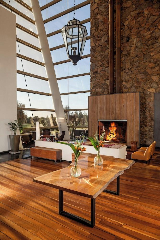 شيراتون كولونيا جولف آند سبا ريزورت الردهة