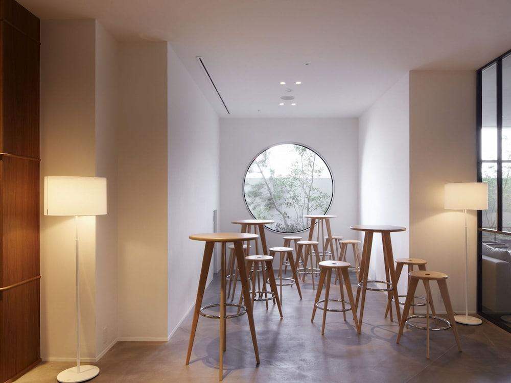 منتجع هيل توب في فوكوكا الردهة