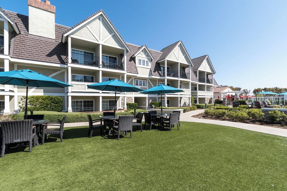 Carlsbad Inn Beach Resort Exterior