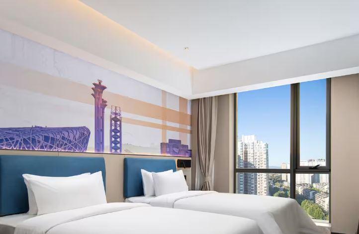 هامبتون باي هيلتون بكين وانججينج أخرى