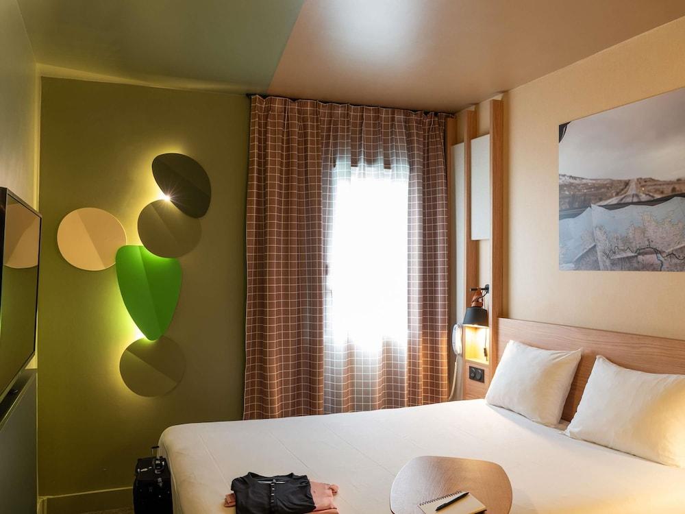 Ibis Styles Rouen Parc Expo Zenith Exterior
