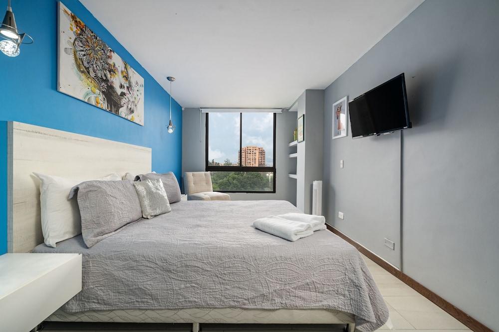 أبارتامينتوس أيامونتي باي هاوسي هوست غرفة