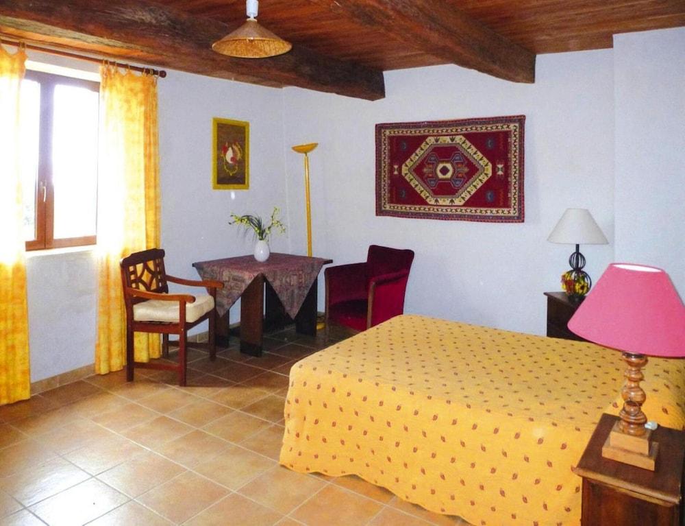 برايفت جاردن هاوس إن ريدورتيير غرفة