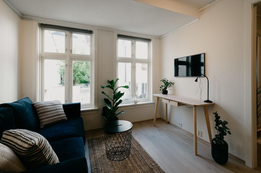 Bergen Beds - Studio Second Level Room
