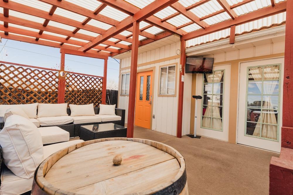 1 أور 3 بد روم أبارتمنت ويذ فول كيتشن منطقة الاستقبال