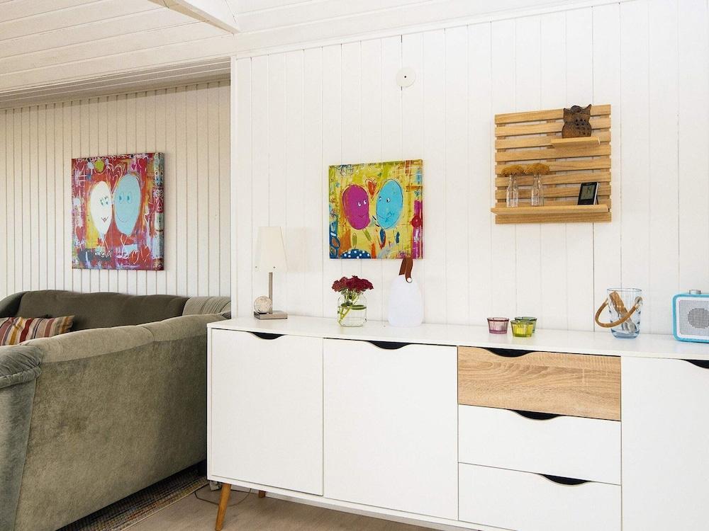 8 بيرسون هوليداي هوم إن ليمفيج-باي تراوم داخلي