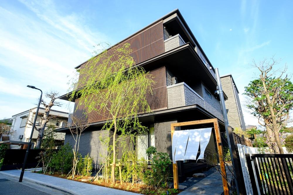 YANAKA SOW
