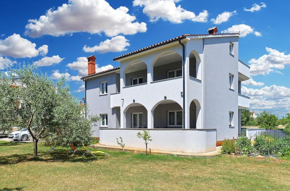 أبارتمنت 1701