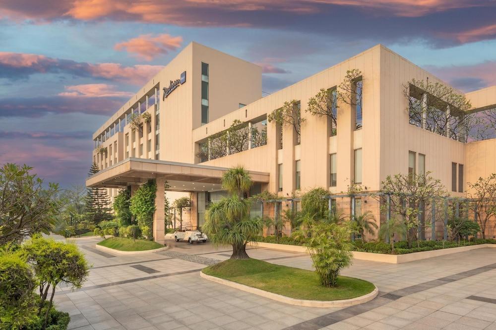 راديسون بلو هوتل رودرابور المنطقة الخارجية