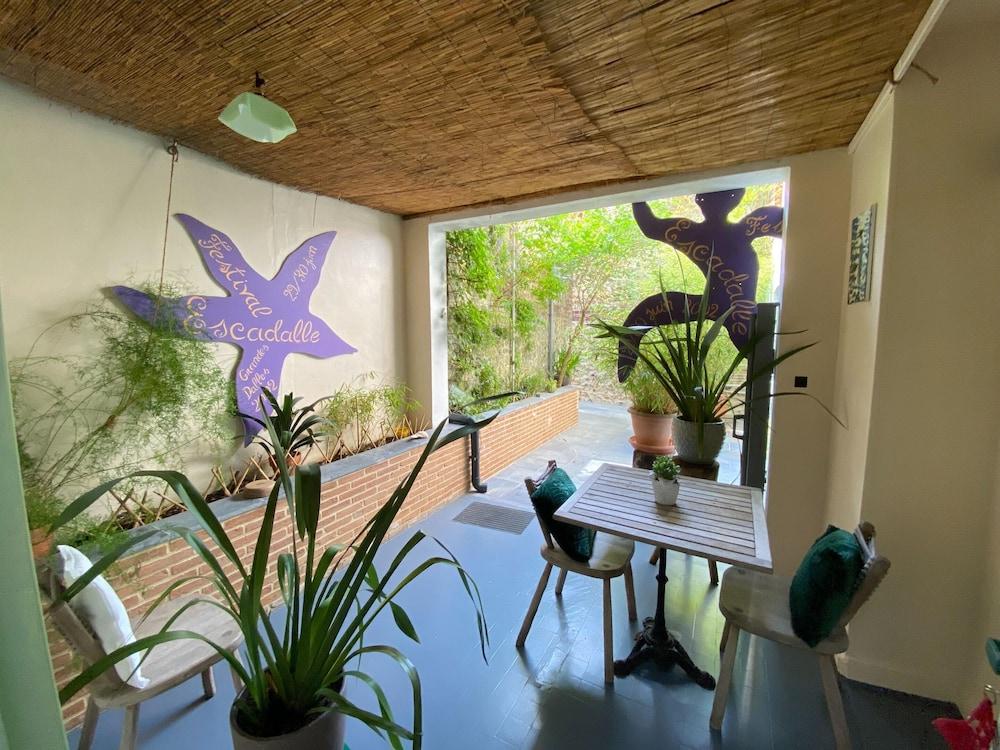 توب إند أبارتمنت، جاكوزي، فيكامب، كوت دالباتري