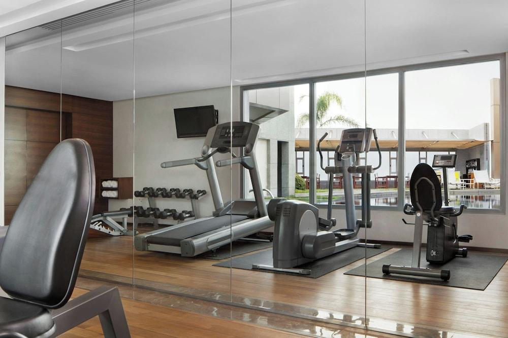 Four Points by Sheraton Le Verdun Fitness Facility