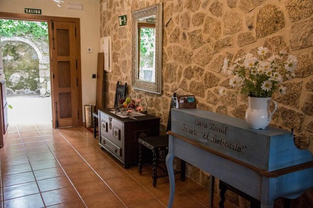 كاسا رورال فوينتي إل بوتيكاريو الفندق من الداخل