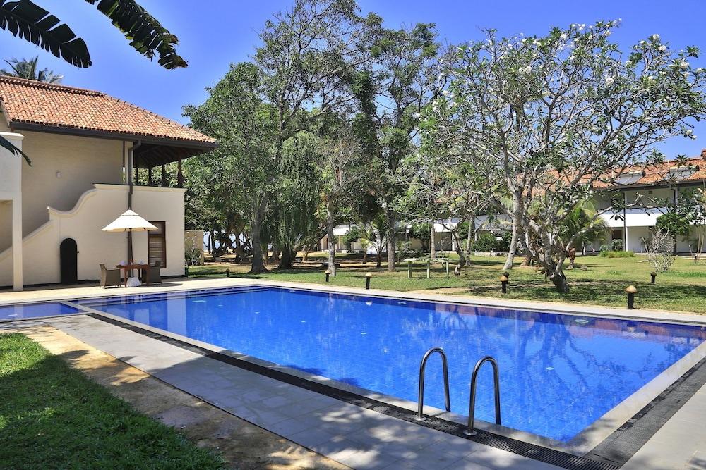 هيبيسكوس بيتش هوتل آند فيلاز حمام سباحة مكشوف