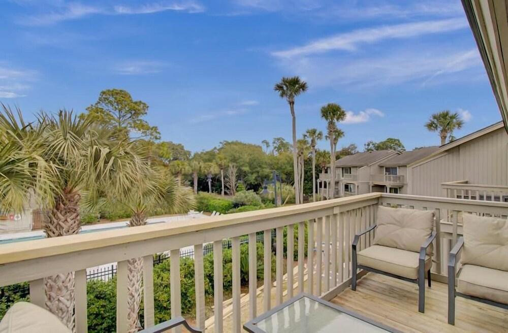 لاجون فيلاس 8 باي وايلد ديونز، ويث أمينيتيز المنطقة المحيطة بالمنشأة