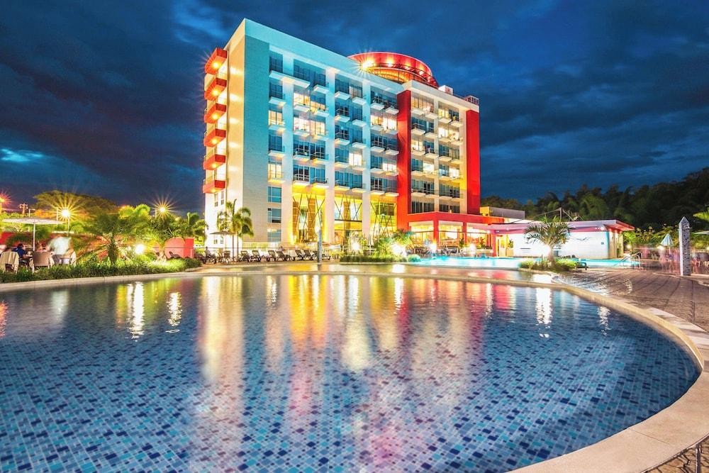 هوتل سونيستا بيريرا