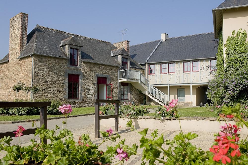 سانتي مالو جولف ريزورت المنطقة المحيطة بالمنشأة