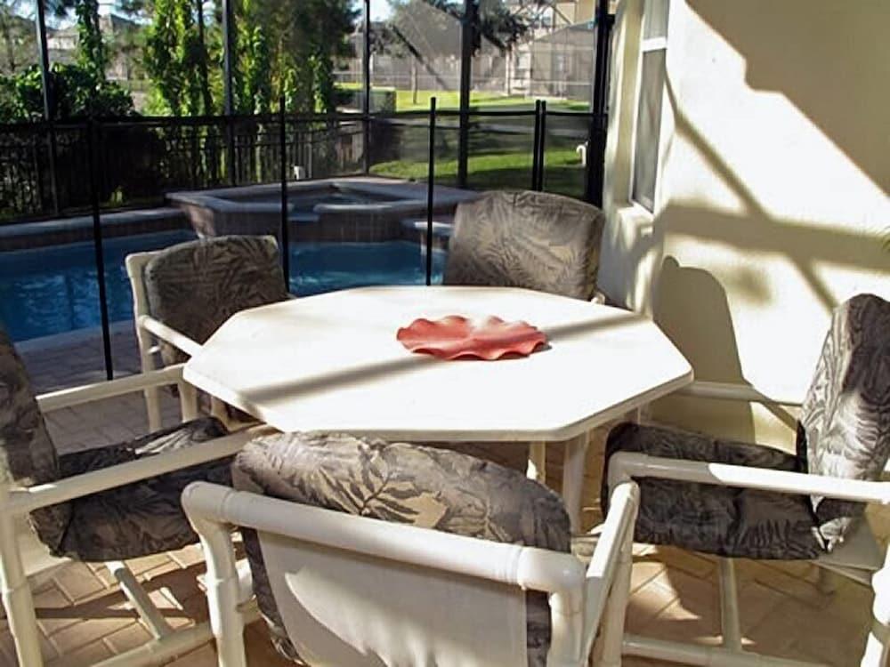 أو في 2484 - ويندسور هيلز ريزورت - 5 بد رومز 5 باث رومز فيلا الصورة الأساسية