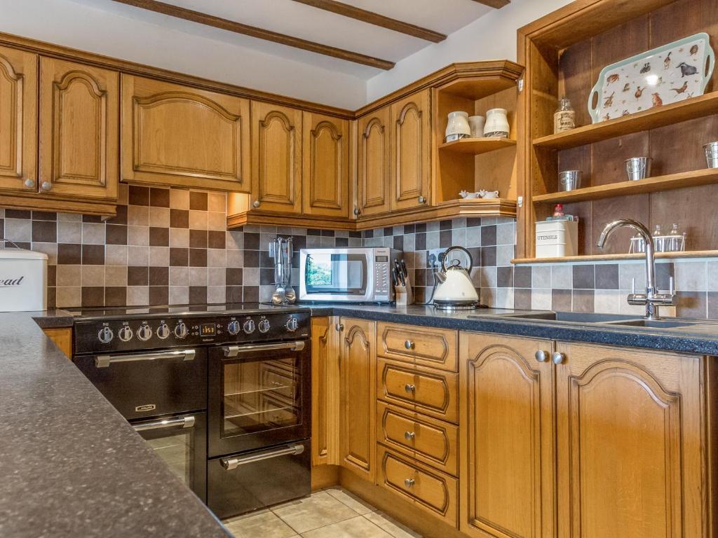 Upper Caerfaelog Others