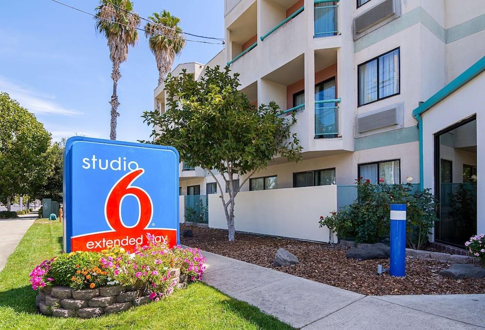 ستوديو 6 كونكورد، كاليفورنيا