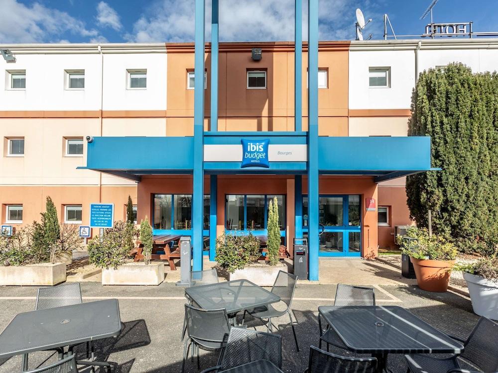 ibis budget Bourges Exterior