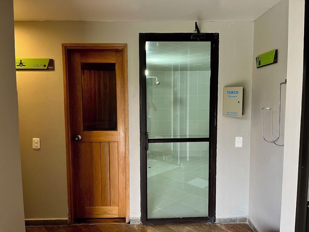 هوتل ريوفيرد-سويت فيستا بانوراميكا. حمام تركي