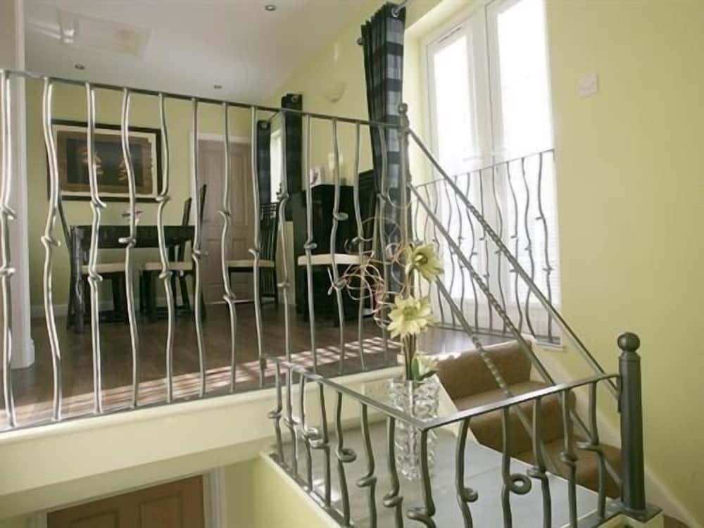 بلوسوم هاوس بد آند بريكفاست الصورة الأساسية