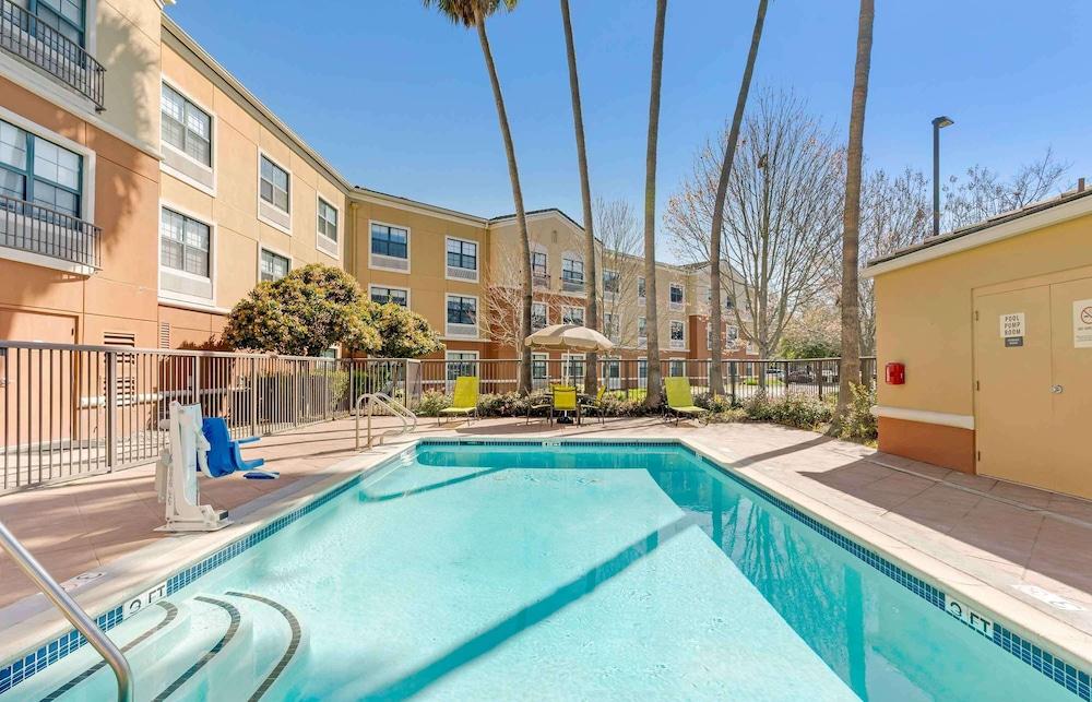 إكستنديد ستاي أمريكا سويتس - سان رامون - بيشوب رانش - إيست زحليقة مائية