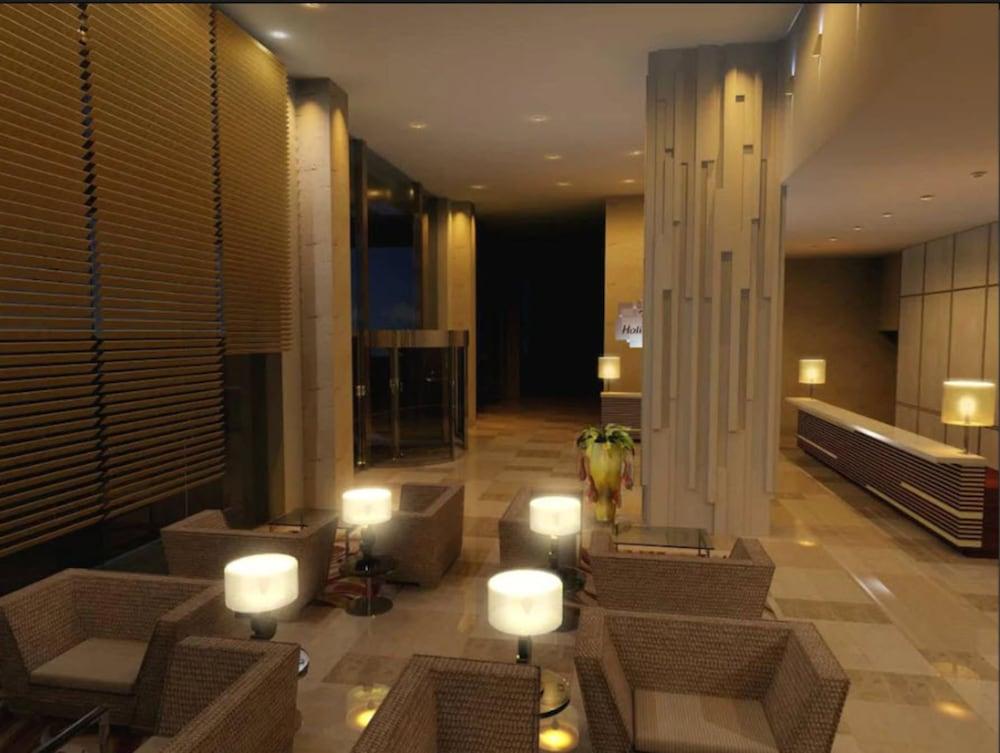 رامادا بلازا باي ويندام بيون هينجوادي منطقة الجلوس في الردهة