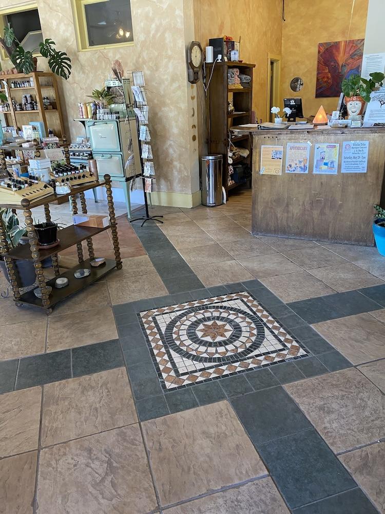 شارلز هوتسبرينجز