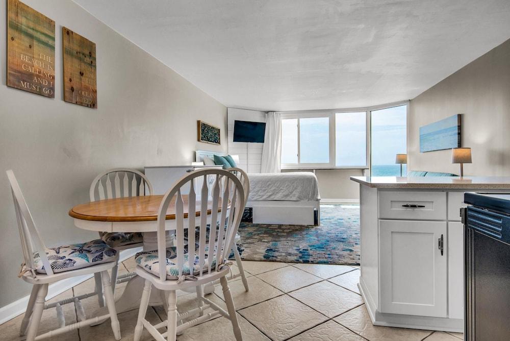 توب أوف ذا جالف 813 غرفة