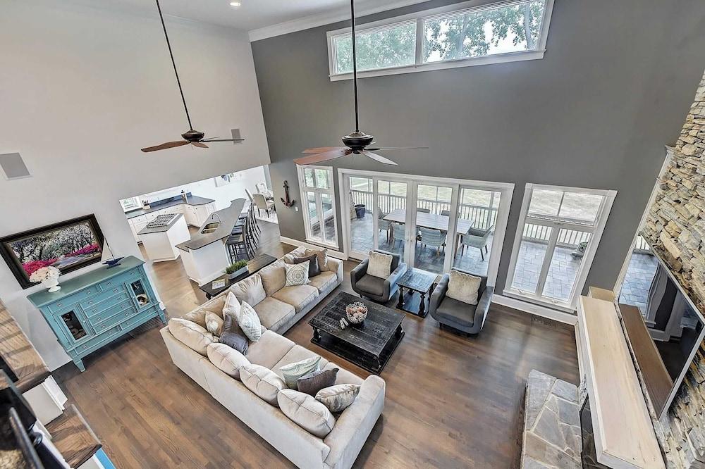 لكيز ليك هاوس باي أفانتستاي برايفت ليك بار داخلي