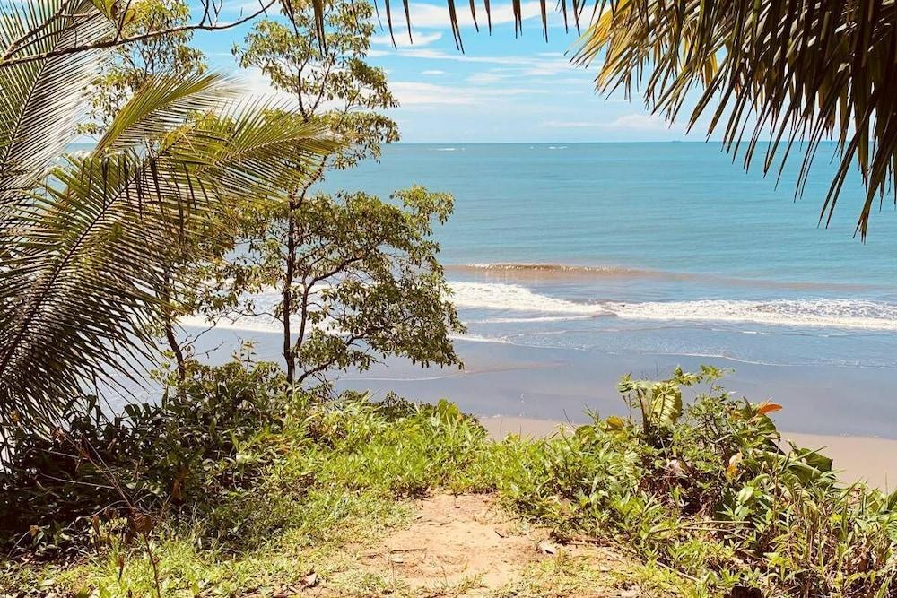 ويرا بورا هوستال المنطقة الخارجية