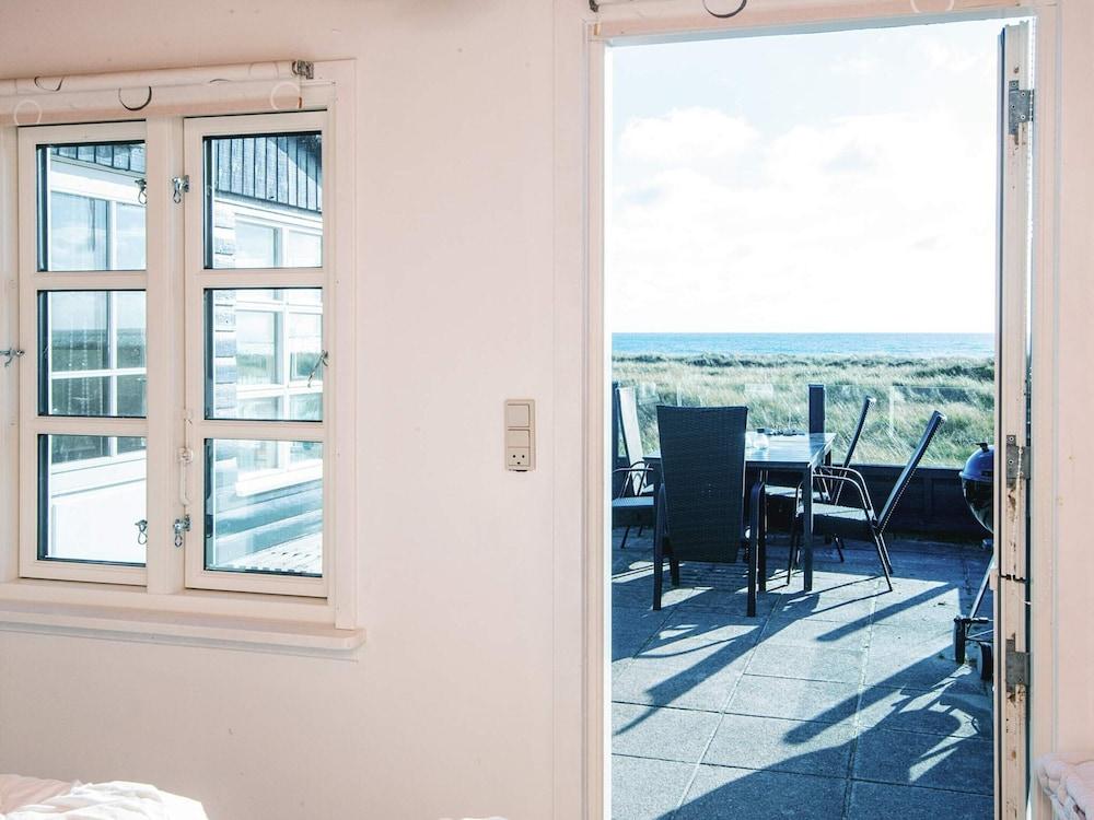 4 بيرسون هوليداي هوم إن جرينا داخلي