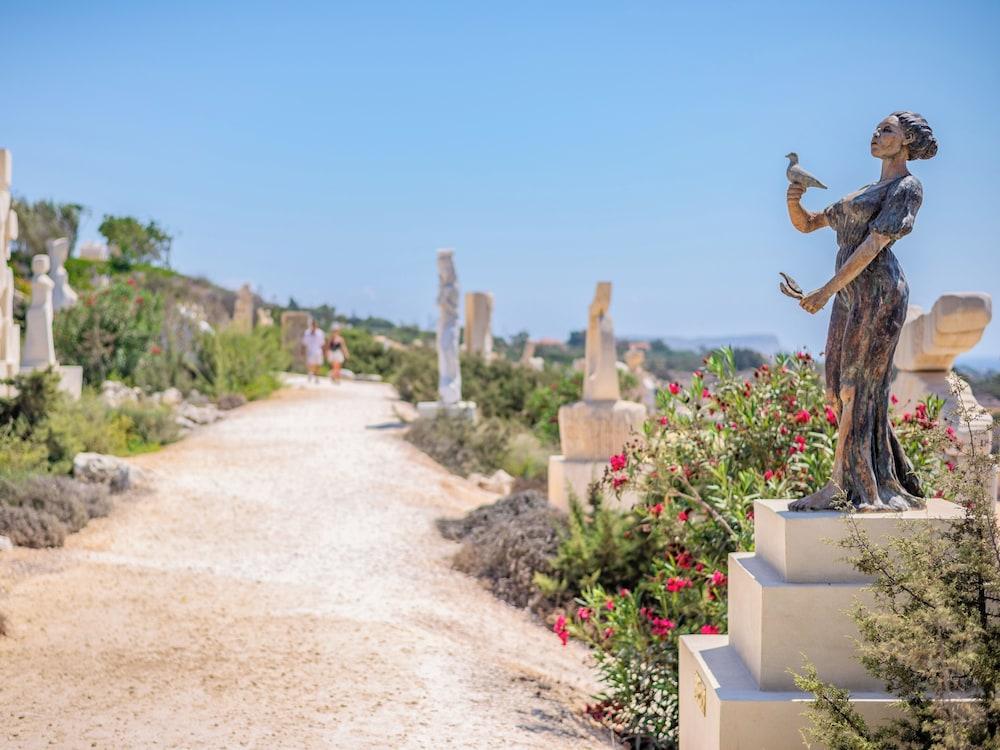 ساندرز فلوريدا - كوت 1 بد دور ربات د وي تشيرد بول المنطقة الخارجية