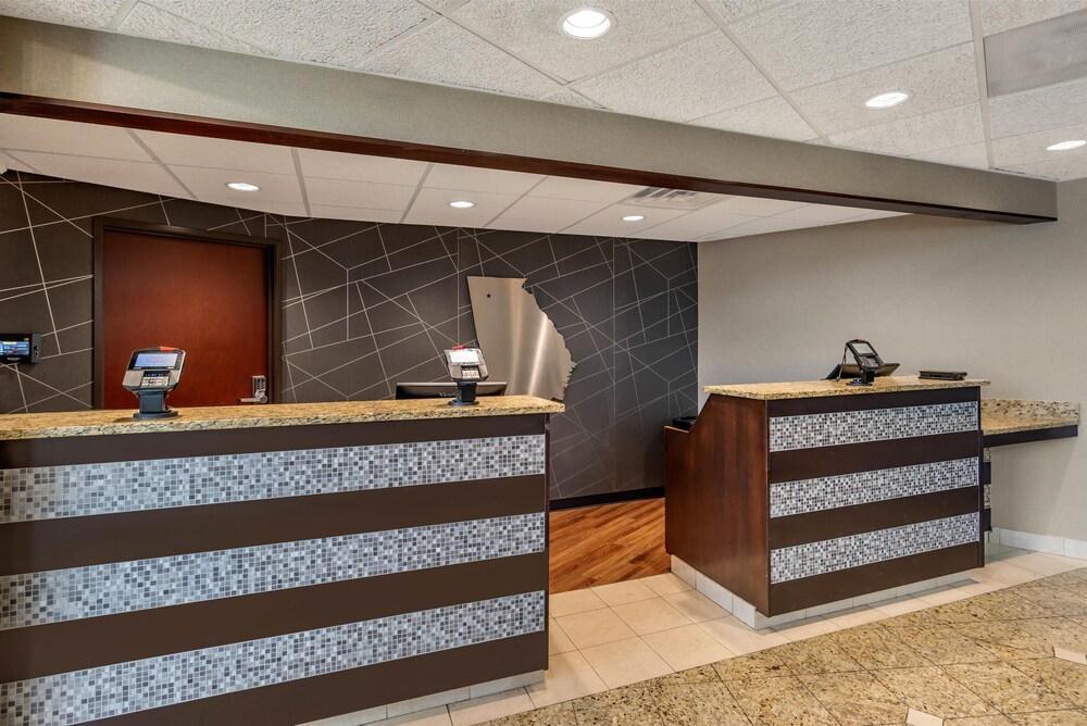 دروري إن آند سويتس أتلانتا مورو الردهة