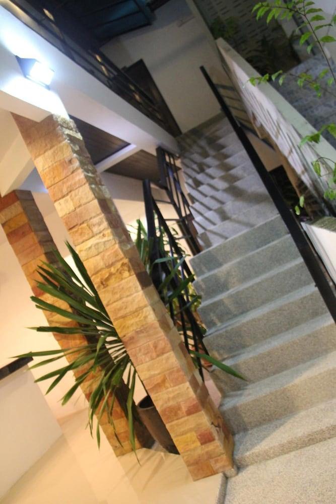 ذا سيشور كامالا سيرفيس أبارتمنت داخلي