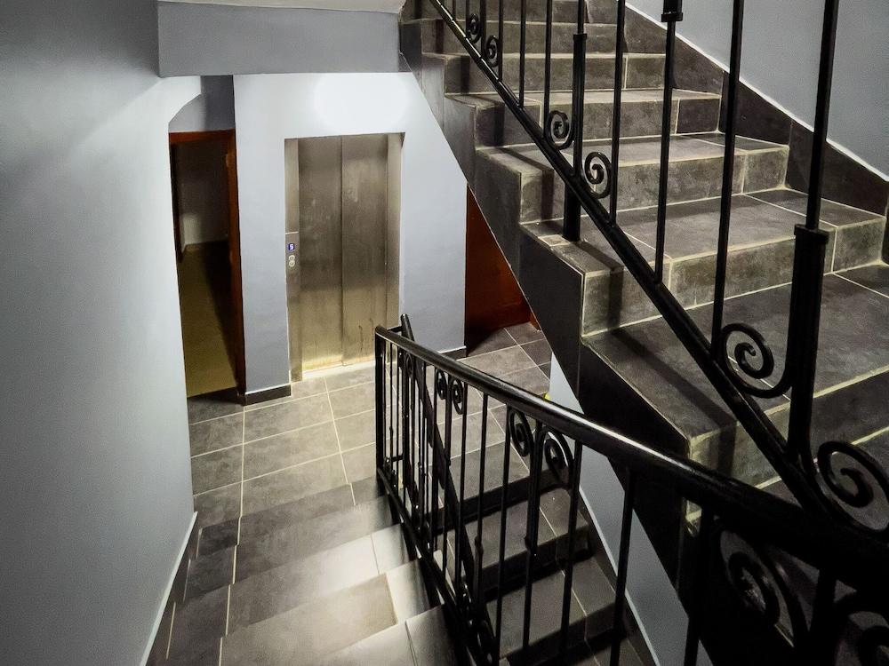 G&G Residency Interior