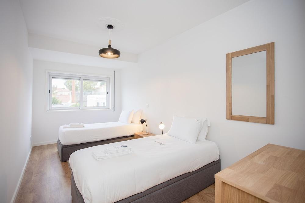 Liiiving - Modern Design Home Room