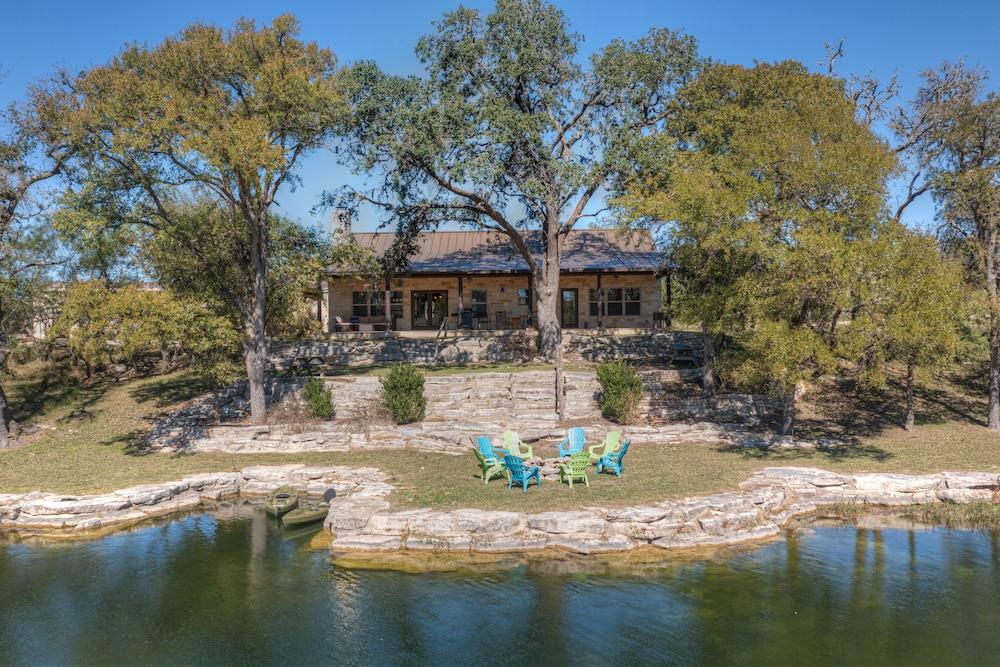 Ranch Retreat Combo With Stunning Creek View-fire Pit