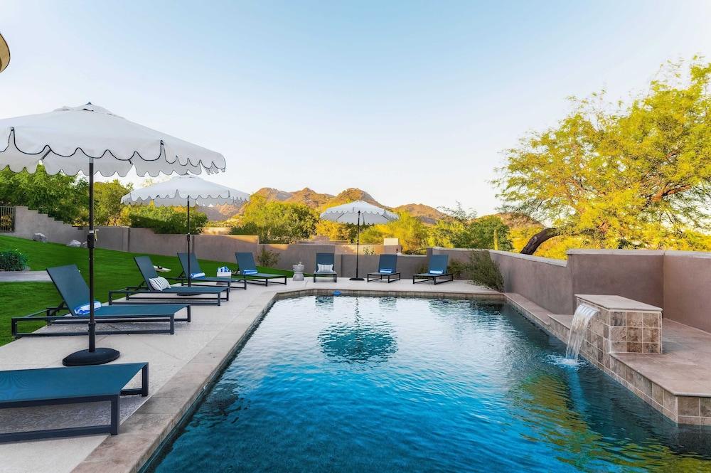 جوليب باي أفانتستاي ستيليش 9 بد ر يستاي  وي/ ديد سينتري مودرن ديكور داخلي