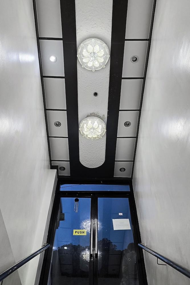 جيسز ترافيلرز إن الفندق من الداخل