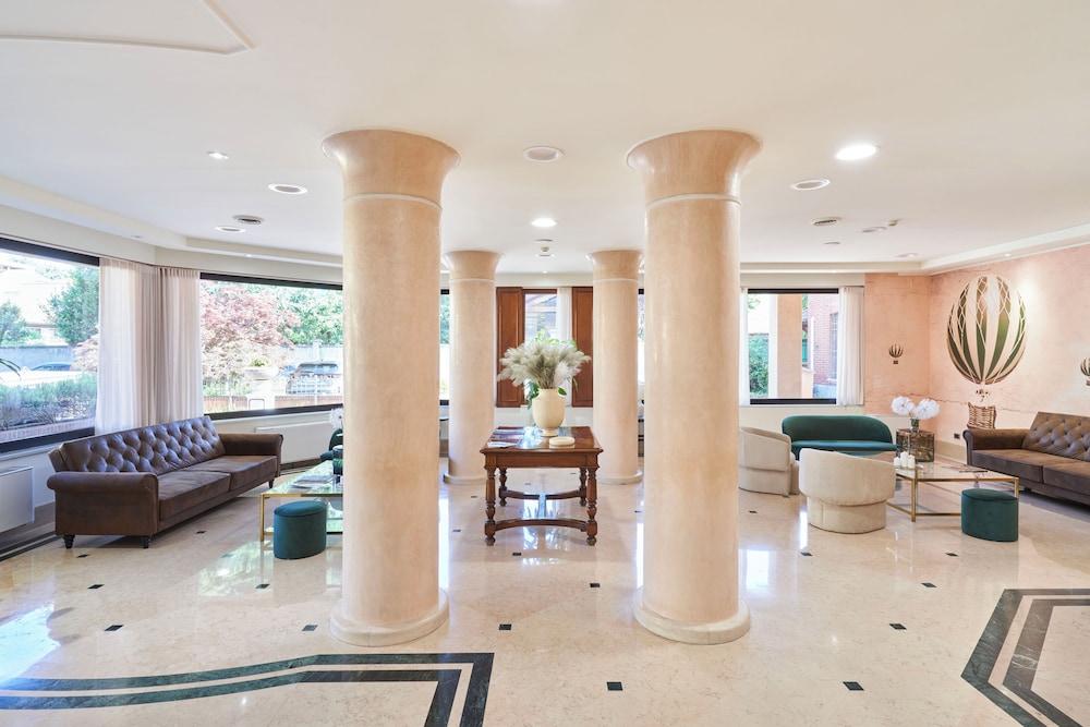 هوتل سيرانو