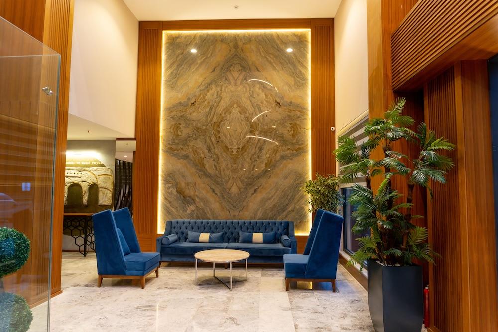 أنيمون كينت ايدين أوتل منطقة الجلوس في الردهة