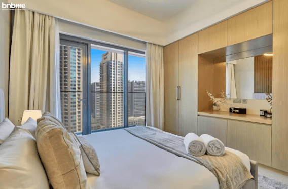 بي إن بي مي هومز - برج رويال أخرى