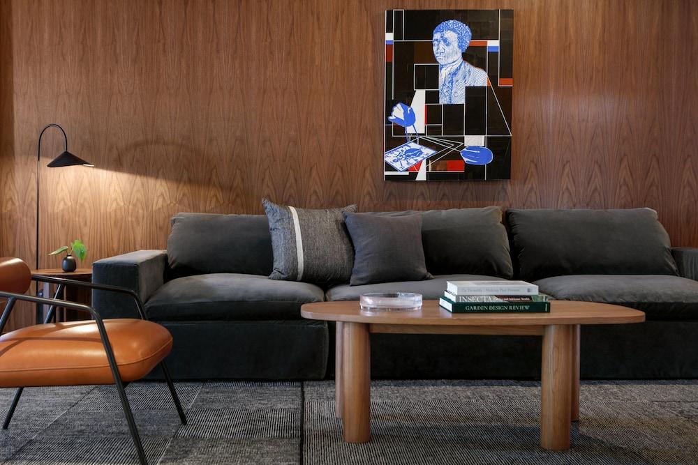 كيمبتون بانيكر هوتل باي آيتش جي الردهة