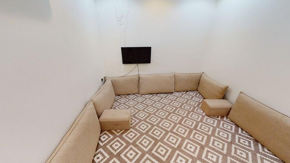 Comfy Istiraha with Pool | 242 Indoor majlis