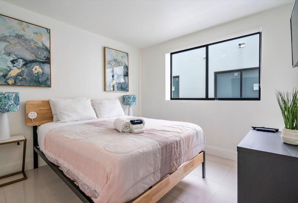 Miami Suite 303 Featured Image
